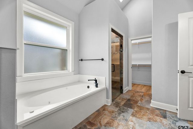 7923 Crooked Trail, Tyler, TX 75703