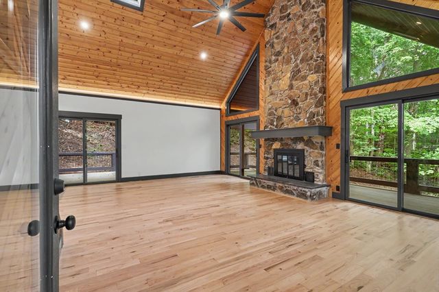 1583 Spring Cove Road, Blairsville, GA 30512