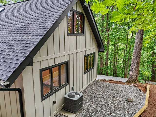 1583 Spring Cove Road, Blairsville, GA 30512