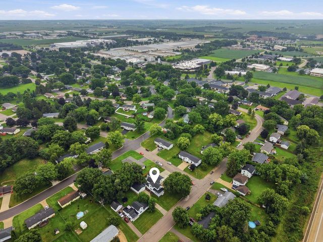 163 Valley Drive, Janesville, WI 53546