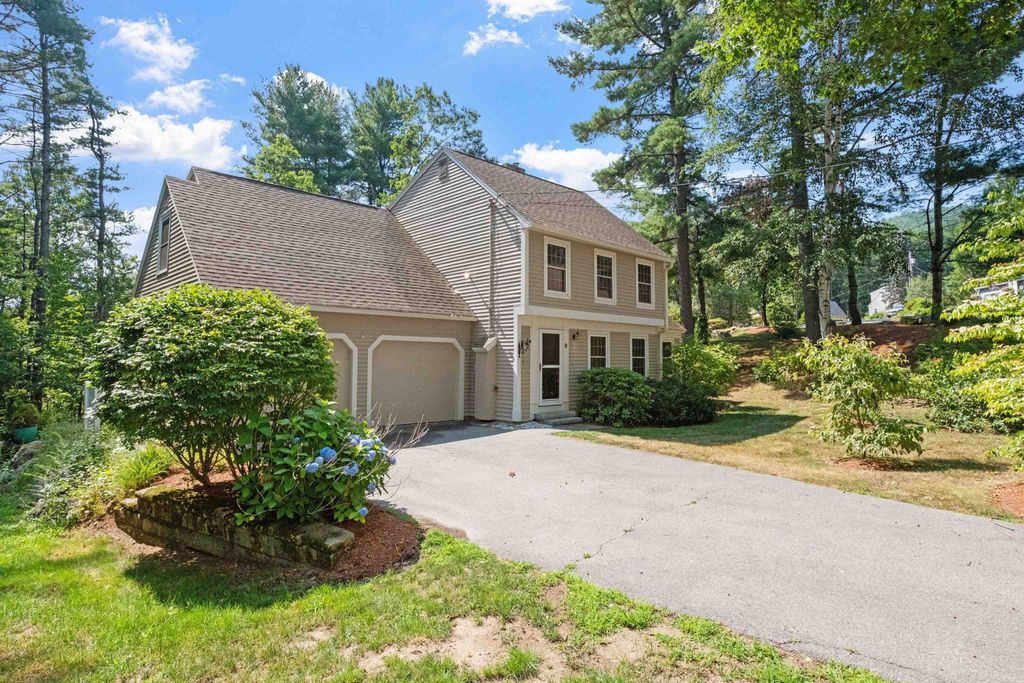 2761 Lake Shore Rd Unit 9, Gilford, NH 03249