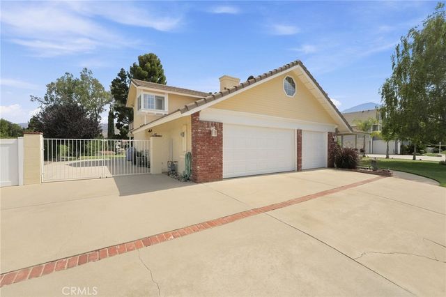 35624 Katona Court, Yucaipa, CA 92399