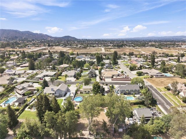 35624 Katona Court, Yucaipa, CA 92399