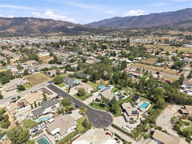 35624 Katona Court, Yucaipa, CA 92399