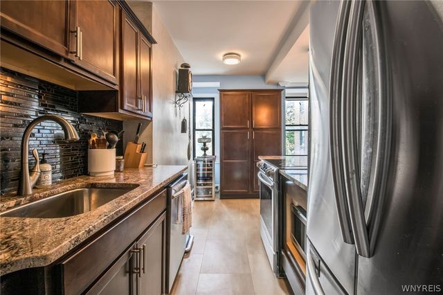 800 West Ferry Street 3B, Buffalo, NY 14222