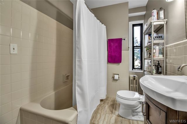 800 West Ferry Street 3B, Buffalo, NY 14222