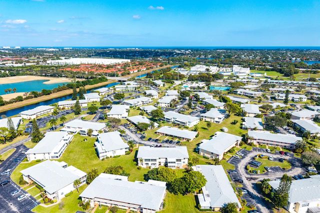 1640 NW 19TH Terrace 203, Delray Beach, FL 33445
