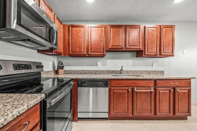 1640 NW 19TH Terrace 203, Delray Beach, FL 33445