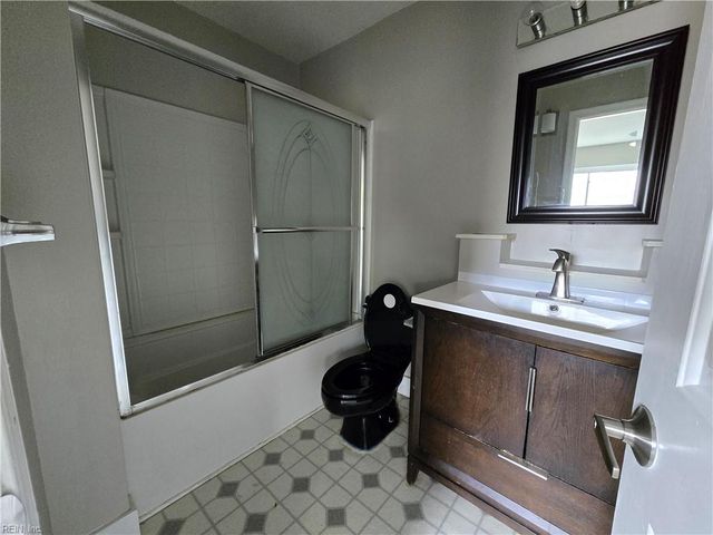 3913 Thalia Trace CT, Virginia Beach, VA 23452