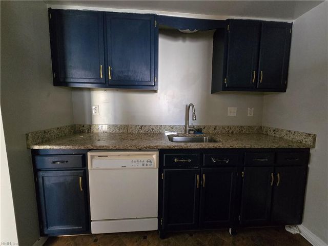 3913 Thalia Trace CT, Virginia Beach, VA 23452