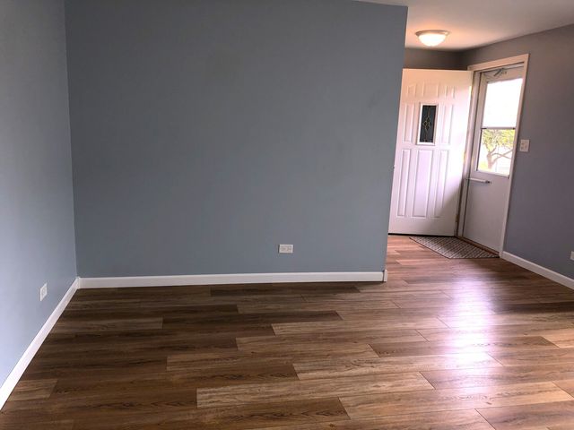 307 Whidah Court 307, Schaumburg, IL 60194