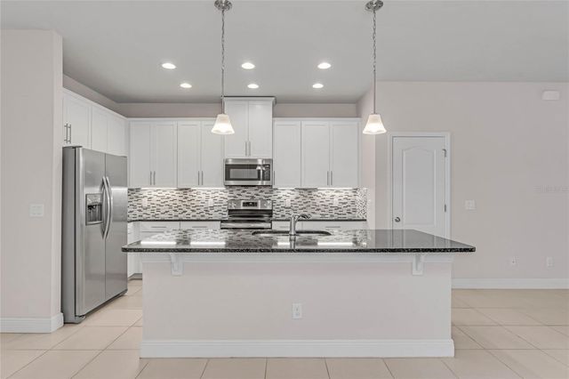 569 BETHESDA COURT, Oviedo, FL 32765