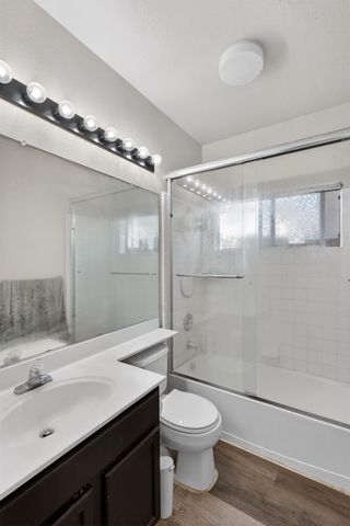 2033 Bastona Dr, Elk Grove, CA 95758