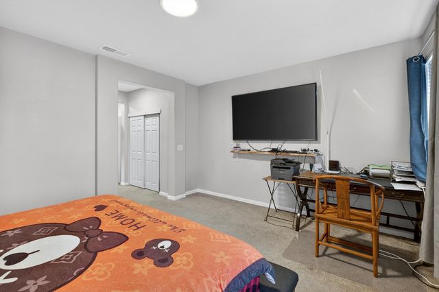 2033 Bastona Dr, Elk Grove, CA 95758