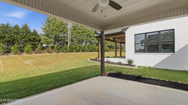 8117 Carolina Cherry Lane, Knoxville, TN 37919