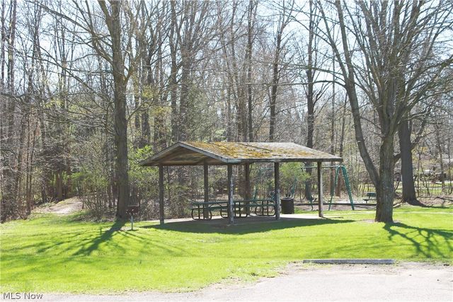 1086 Middlefield Trail, Brunswick, OH 44212