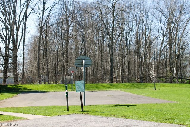 1086 Middlefield Trail, Brunswick, OH 44212