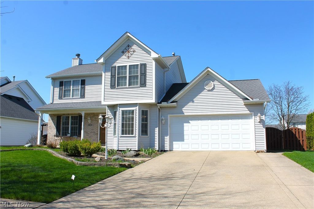 1086 Middlefield Trail, Brunswick, OH 44212