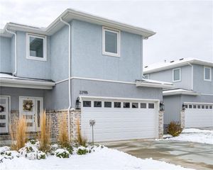 22915 W 72nd Terrace, Shawnee, KS 66227