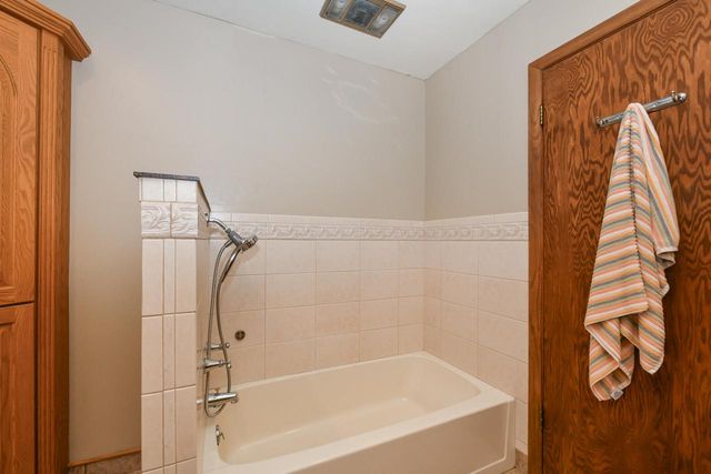 1777 Tamarack STREET, South Milwaukee, WI 53172