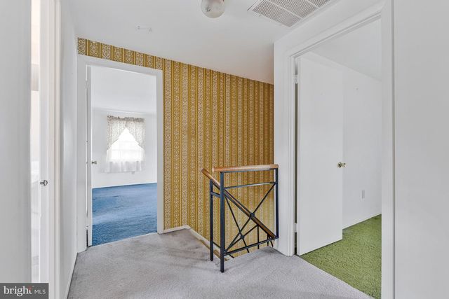 13124 MEMORY LN, Fairfax, VA 22033