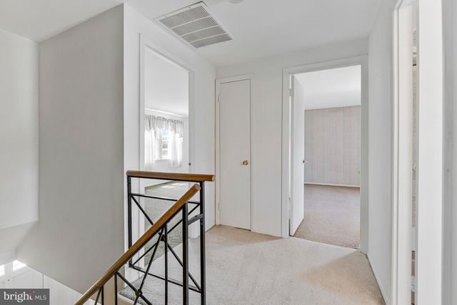 13124 MEMORY LN, Fairfax, VA 22033