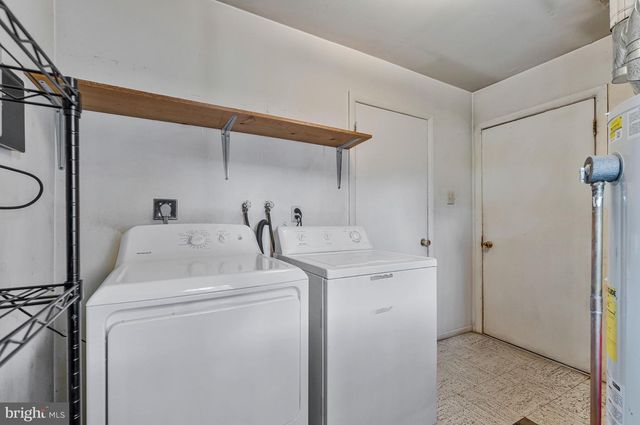 13124 MEMORY LN, Fairfax, VA 22033