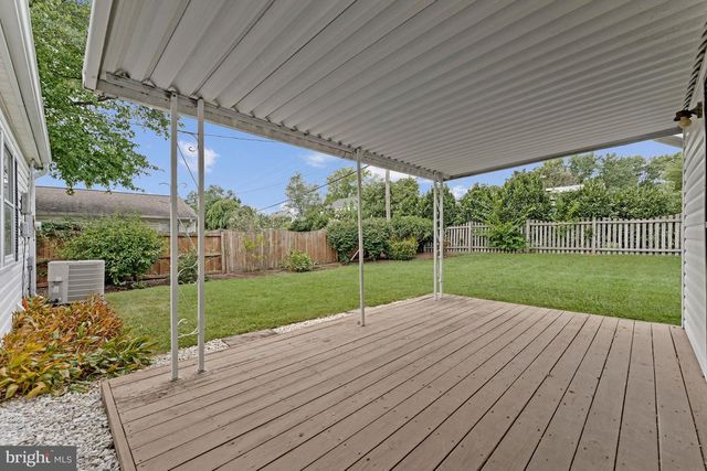 13124 MEMORY LN, Fairfax, VA 22033