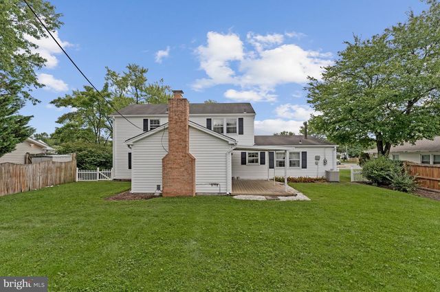 13124 MEMORY LN, Fairfax, VA 22033