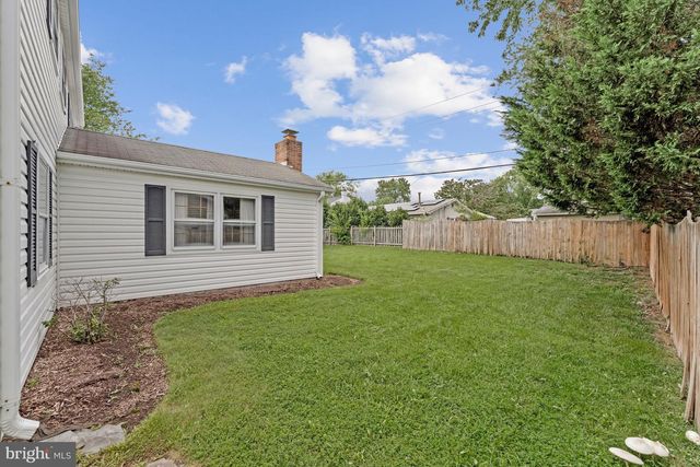 13124 MEMORY LN, Fairfax, VA 22033