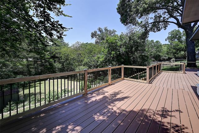 3900 Pelham Road, Fort Worth, TX 76116