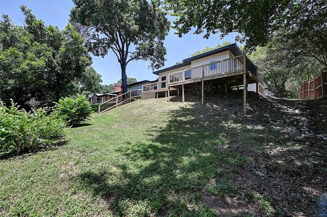 3900 Pelham Road, Fort Worth, TX 76116