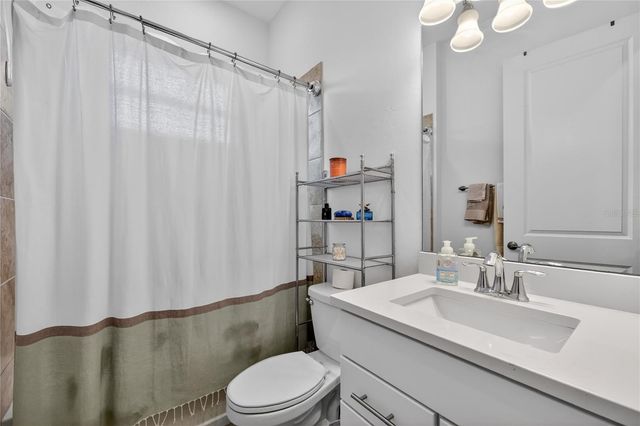 4911 SPARKLING SEA LANE, Lakewood Ranch, FL 34211