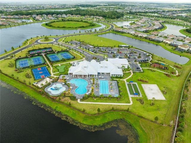 4911 SPARKLING SEA LANE, Lakewood Ranch, FL 34211