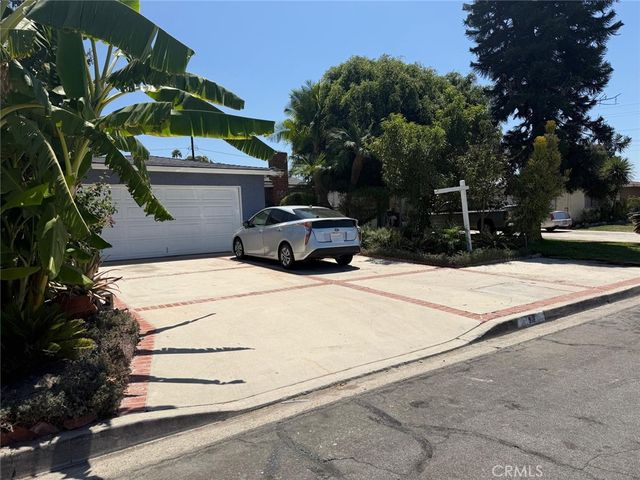 918 S Texella Court, Anaheim, CA 92804