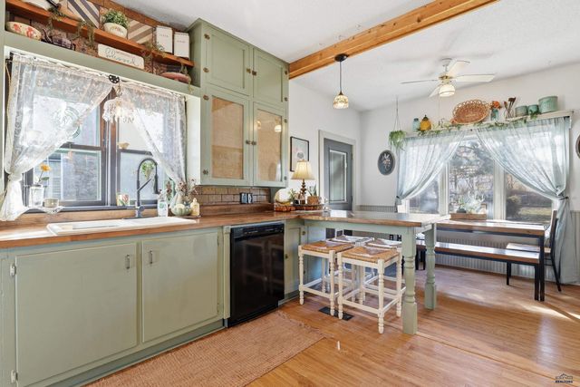 1117 CUSTER, Whitewood, SD 57793