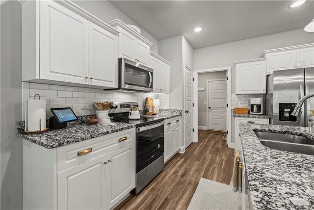 233 Timberlake Drive, Guyton, GA 31312