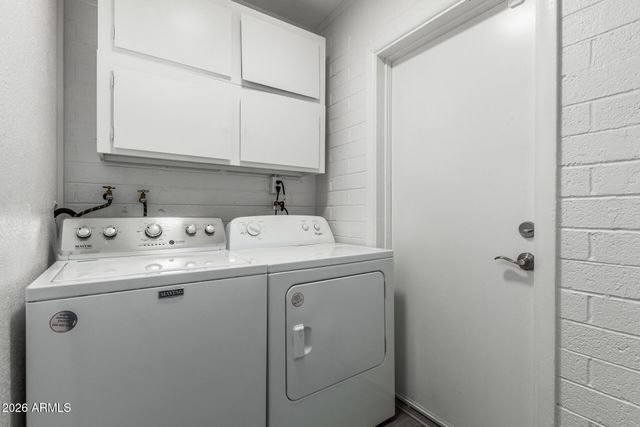 21 E ALAMEDA Drive, Tempe, AZ 85282