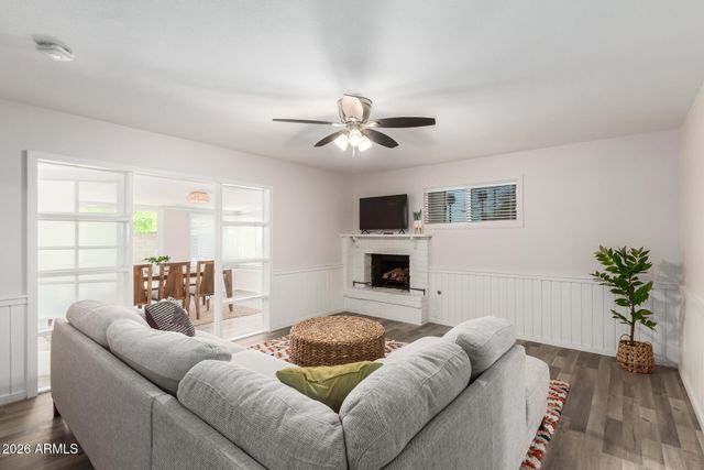 21 E ALAMEDA Drive, Tempe, AZ 85282