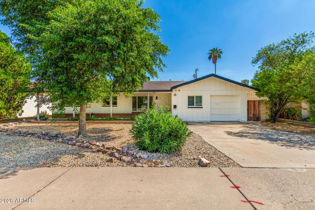 21 E ALAMEDA Drive, Tempe, AZ 85282