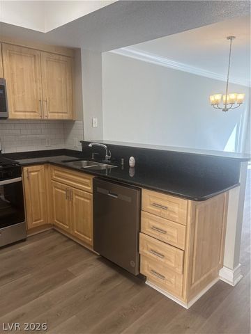 230 East Flamingo Road 335, Las Vegas, NV 89169