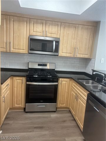 230 East Flamingo Road 335, Las Vegas, NV 89169