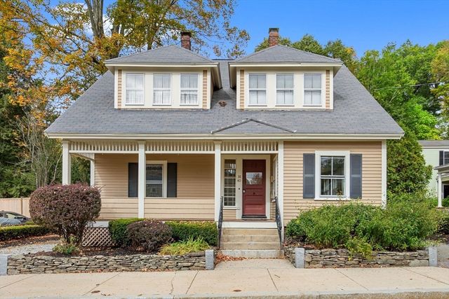 38-40 Court Lane, Concord, MA 01742