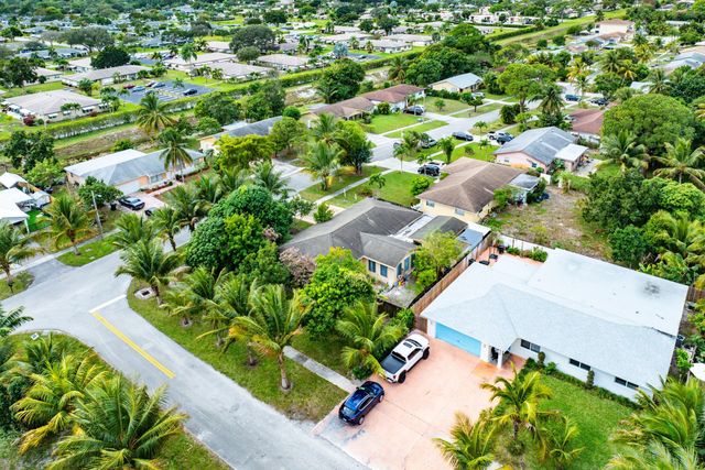 2655 Dorson Way, Delray Beach, FL 33445