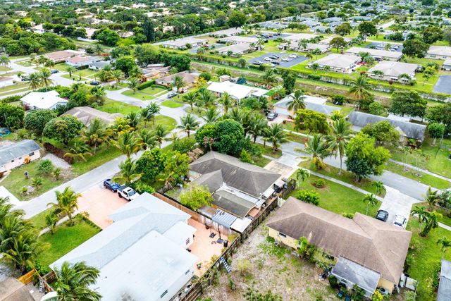 2655 Dorson Way, Delray Beach, FL 33445