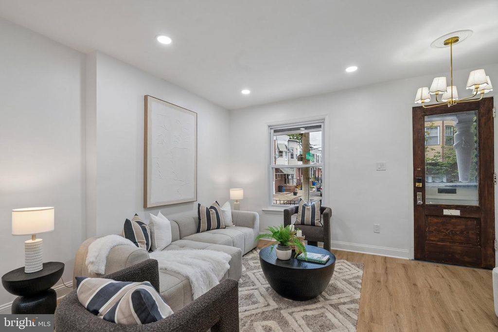 1736 S 24TH ST, PHILADELPHIA, PA 19145 — photo 3