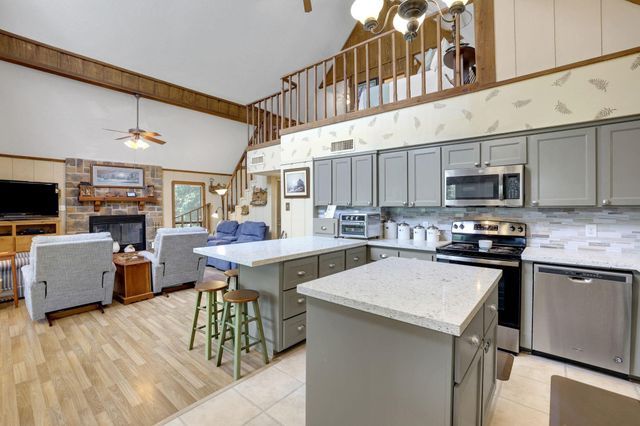 780 Hickory Ridge Drive, Coldspring, TX 77331