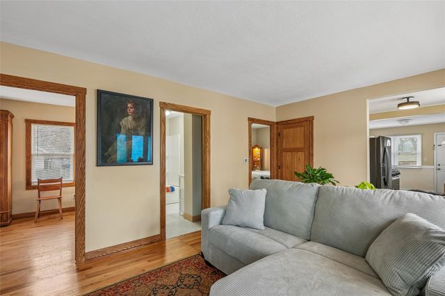 616 E Ovid Avenue, Des Moines, IA 50313