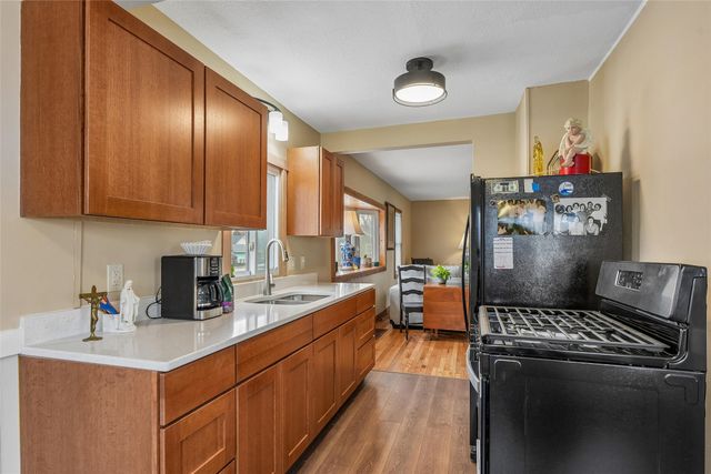 616 E Ovid Avenue, Des Moines, IA 50313