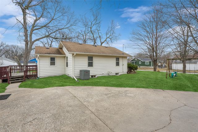 616 E Ovid Avenue, Des Moines, IA 50313